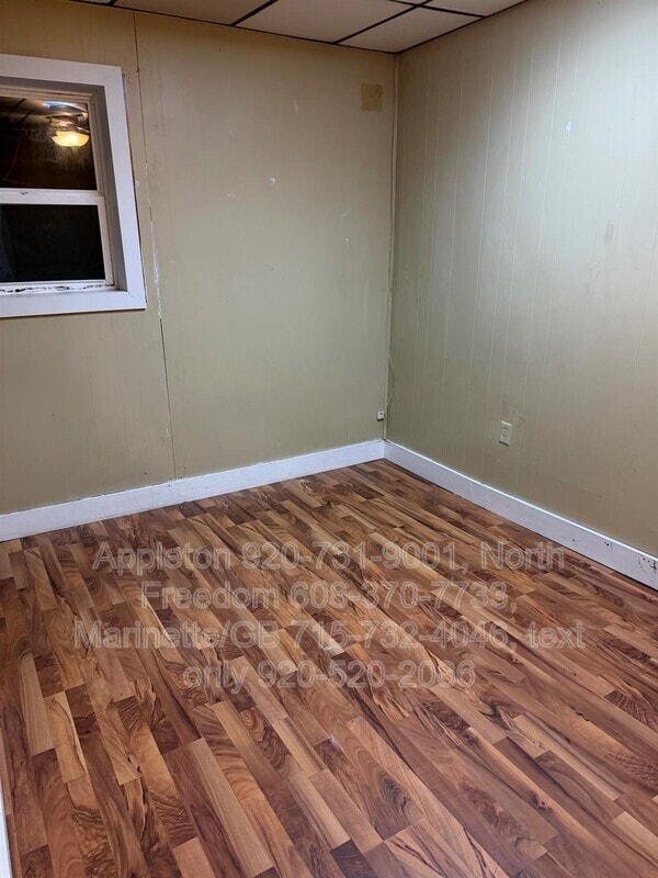 Photo - S7559 US-12 Unit B4