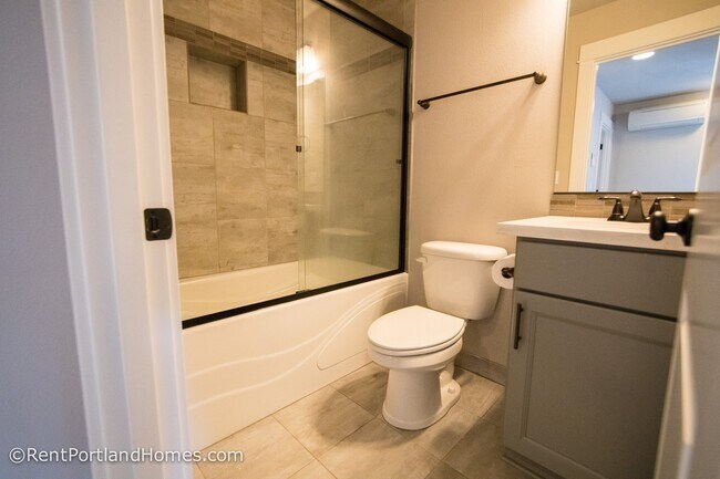 Photo - ADS457 Unit #B