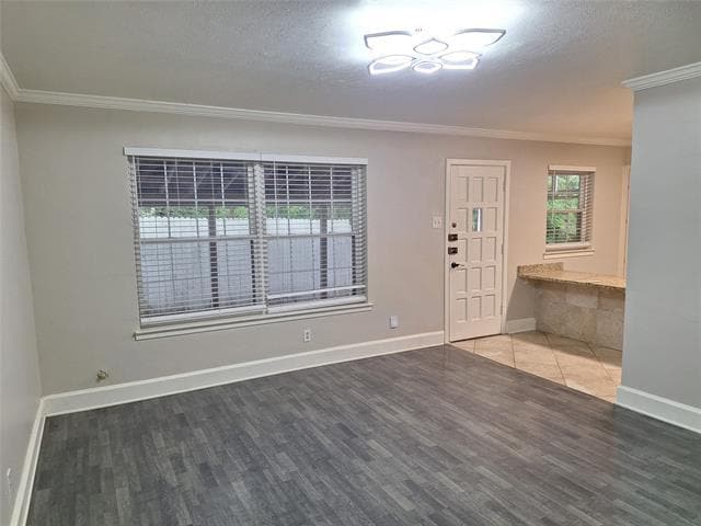 Photo - 8430 Birchcroft Dr