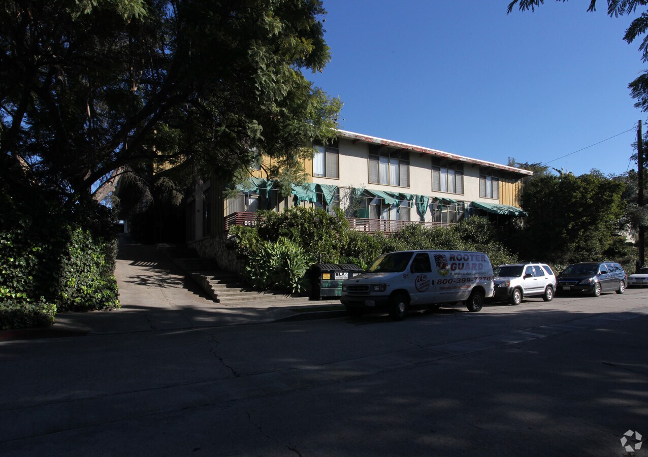 2040 Rodney Dr - 2040 Rodney Dr Apartments