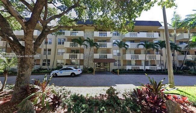 Building Photo - 1800 Sans Souci Blvd Unit 201 Rental