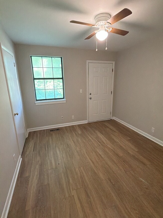 Photo - 3351 White Pine Dr