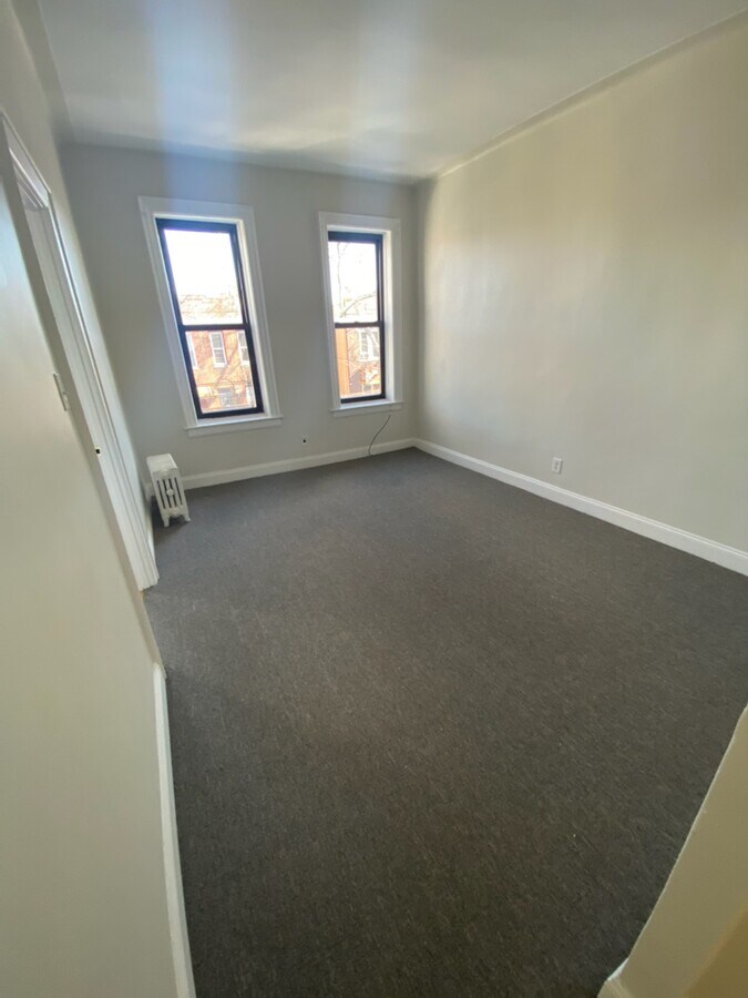 388 E 96th St - 388 E 96th St