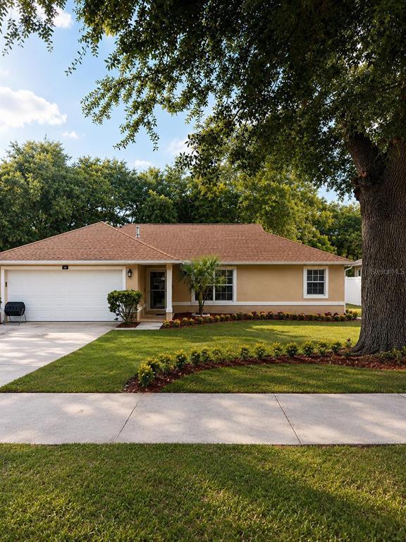 Building Photo - 618 Meadow Park Dr