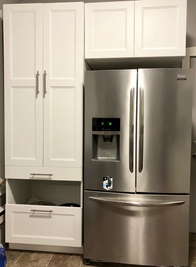 Photo - 507 Minnehaha Ave E