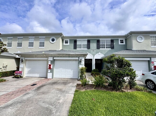Building Photo - 10735 Savannah Wood Ct