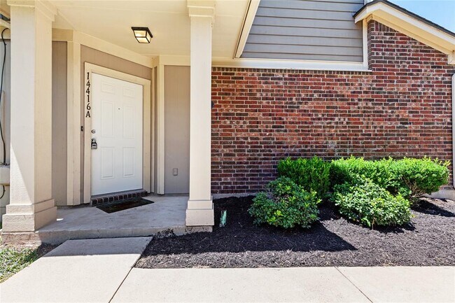 Photo - 14416 Lewis Carroll Ln