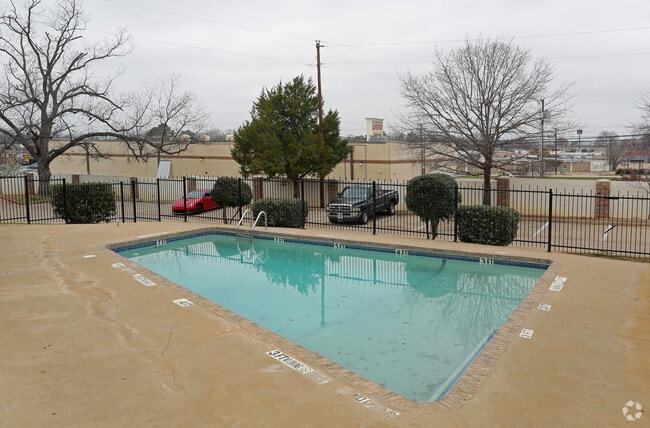 Photo - Hillside Village