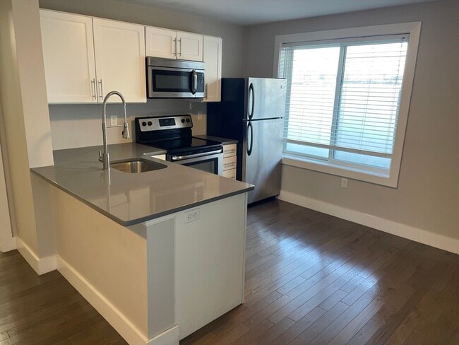 Photo - 543 Dorchester Ave Unit 2