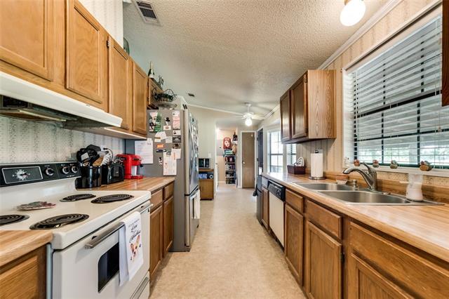 920 E Belt Line Rd Rental - House Rental in Wilmer, TX | ForRent.com