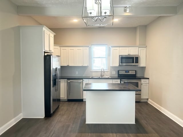 Building Photo - 229 S Summit St Rental