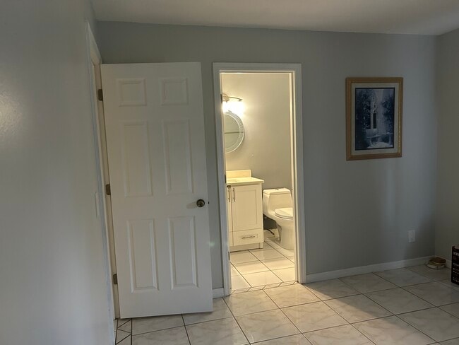 Photo - 2732 Adela Ave