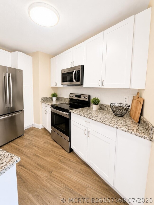 Photo - 192 Springdale Cir