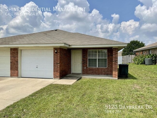 Building Photo - 5120 Daybreak Dr