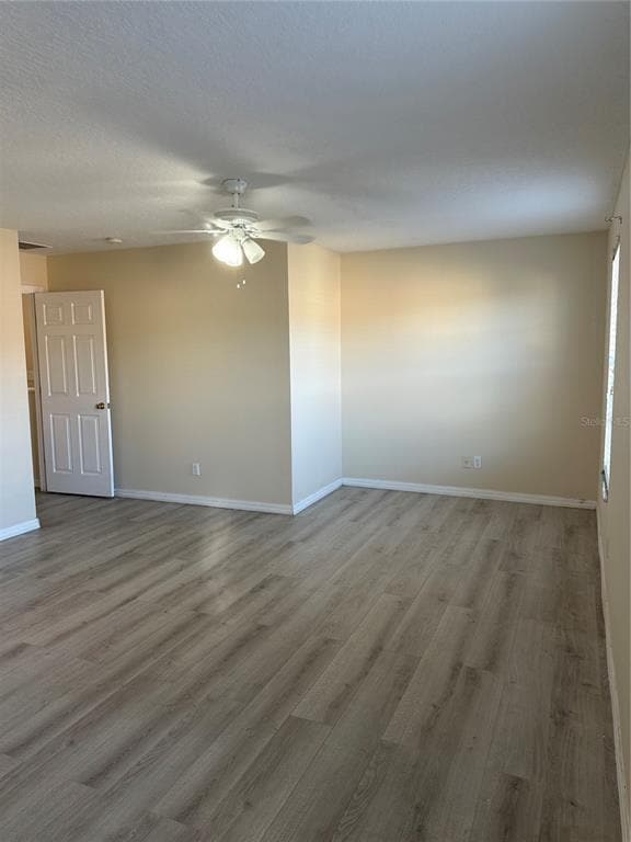 Photo - 753 Cresting Oak Cir