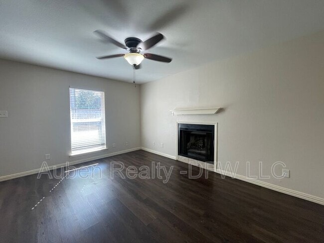 Photo - 5516 Lewis Ct Unit A