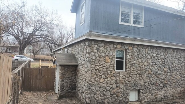 Photo - 606 N Lincoln Ave