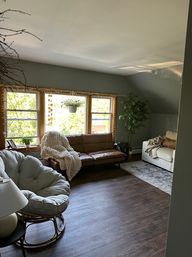 Photo - 121 Main Rd Unit #3