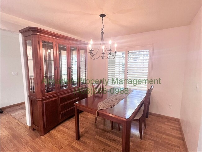 Photo - Remodeled Sunrise Community Single Story Condo! Pets Negotiable! Great Schools & Central A/C!!