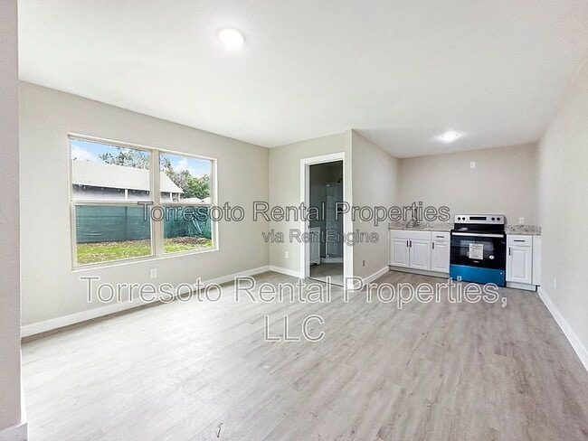 Photo - 1606 W Wildwood Dr Unit C