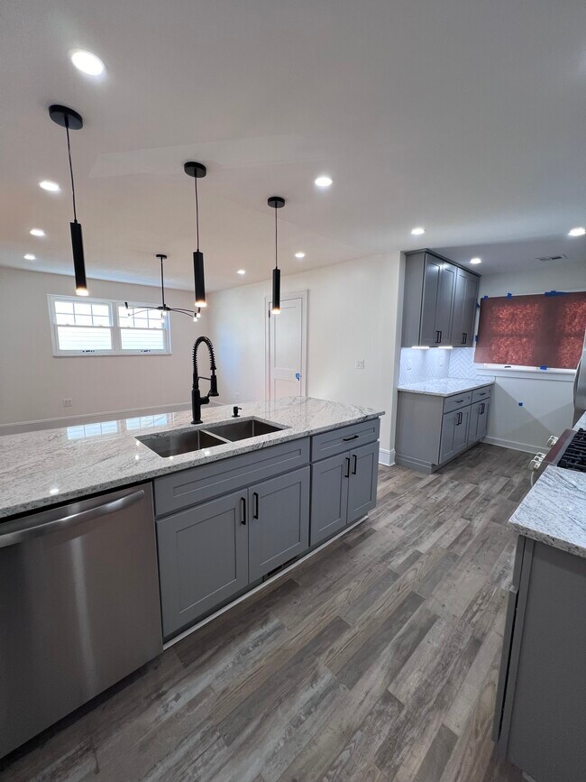 Photo - 45 Cathedral Ave