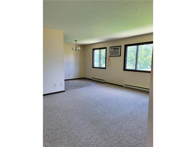 Photo - 120 Slocum St Unidad 4