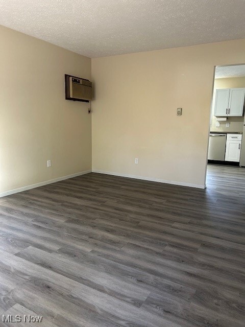 Photo - 829 Randall Dr