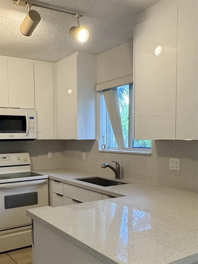 Photo - 2125 NW 77th Way Apartment Unit 201