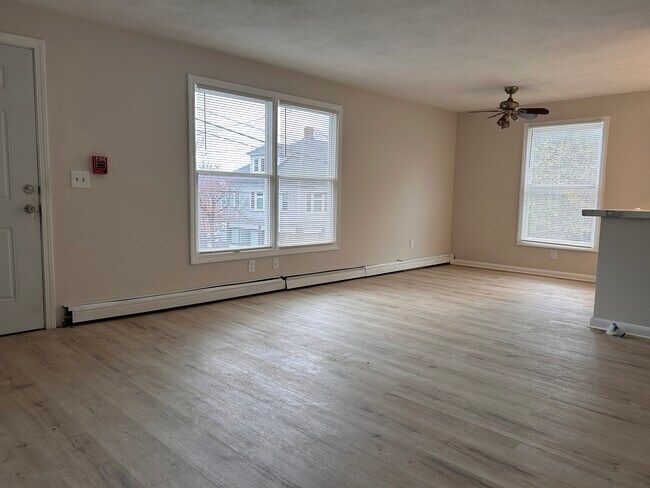 681 Charles St Unit 3