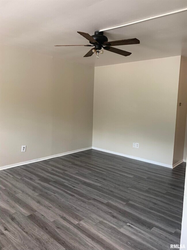 1514 N Pierson Ave Apartment Unit A West Peoria, IL