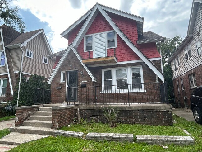 Photo - 15745 Cherrylawn St Unit 15745 Cherrylawn Dr - Lower