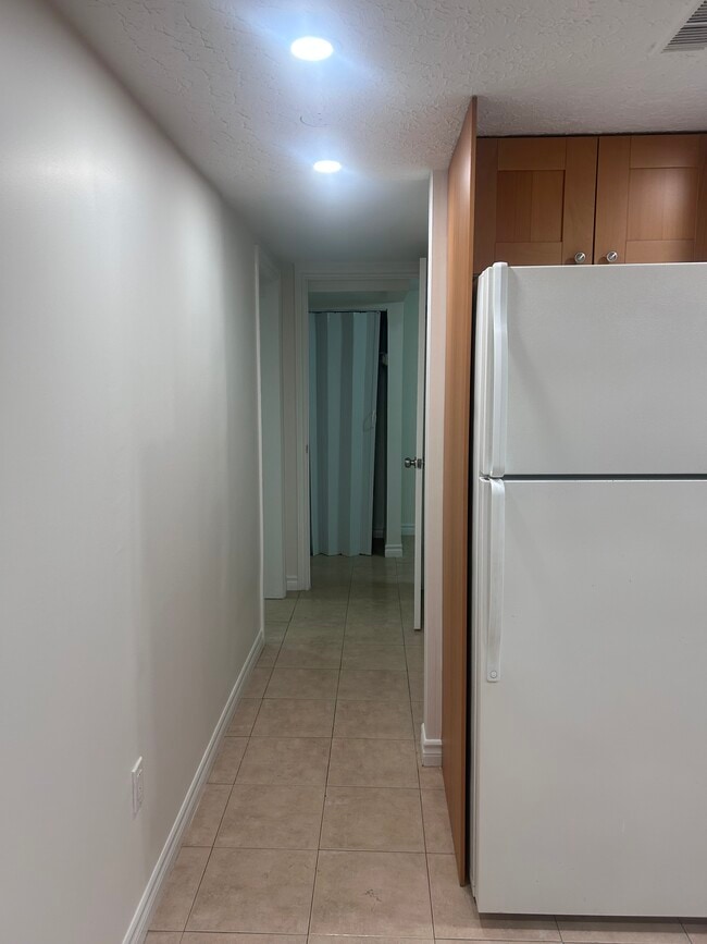 Photo - 41 Cartwright Av