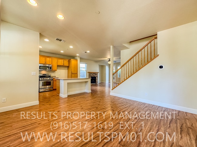 3 bedroom Lincoln Home in Gated Community - 3 bedroom Lincoln Home in Gated Community