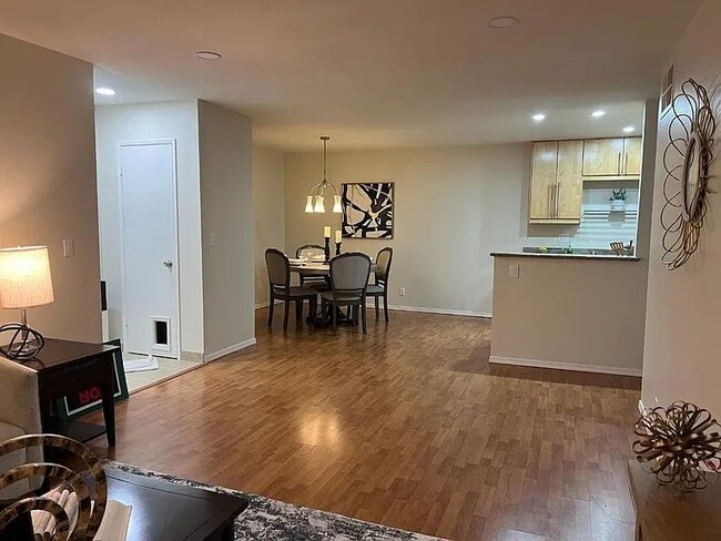 "Charming 1-Bedroom Retreat in San Jose's Heart – Your Perfect Cozy Haven Awaits!"