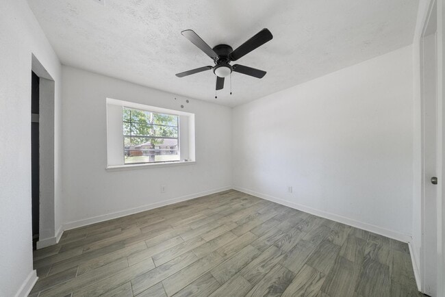 Photo - 16302 Summer Wind Dr