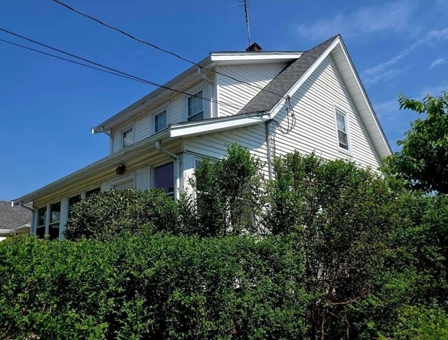 Photo - 60 Elliot Ave