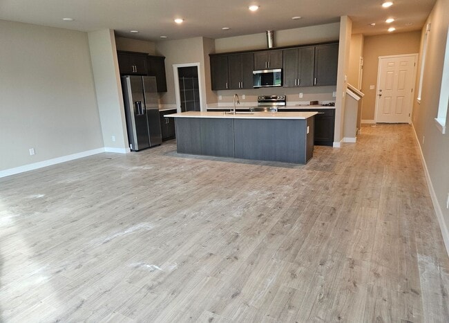 Photo - Brand New 4-Bedroom Duplex for Rent in Lacey!
