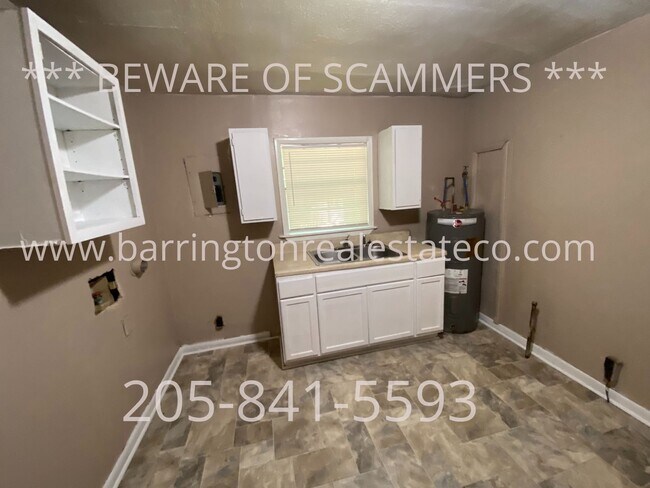 Photo - 125 Jerry Coleman St