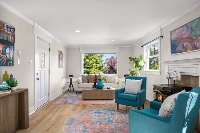 Photo - Updated 3-bedroom Bungalow