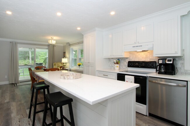 Photo - 2 Sanford St Unit 1