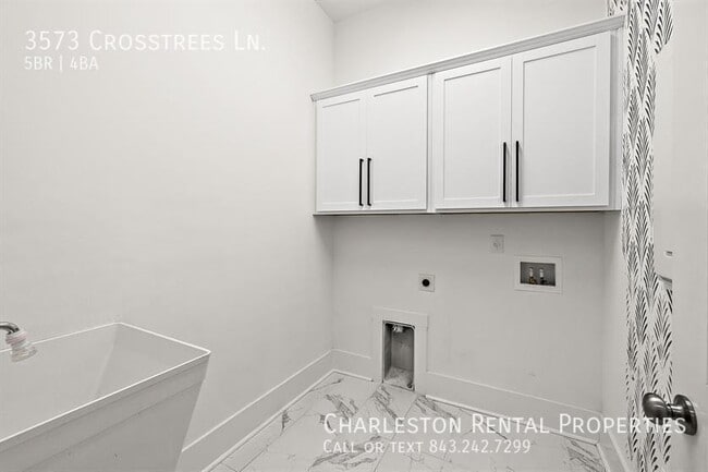 Photo - 3573 Crosstrees Ln