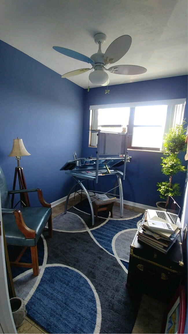 36 Sea Breeze Dr Townhome For Rent in Crawfordville, FL