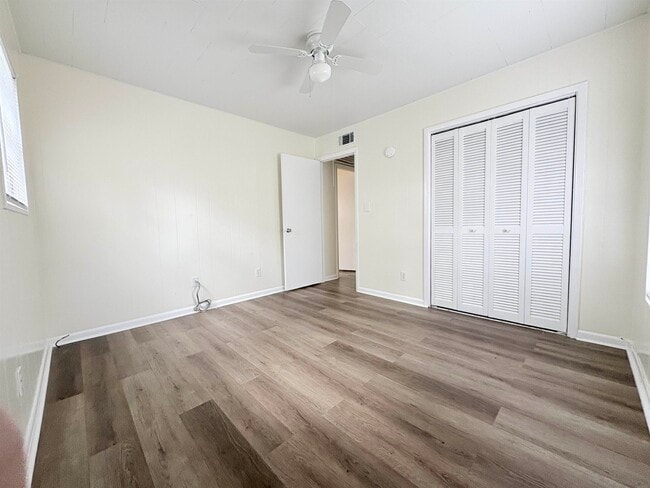 Photo - 3241 Big Oak St