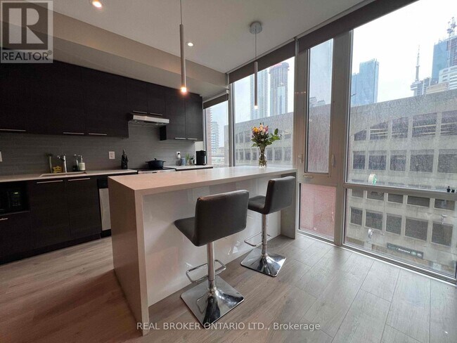 Photo - 1 Market St.