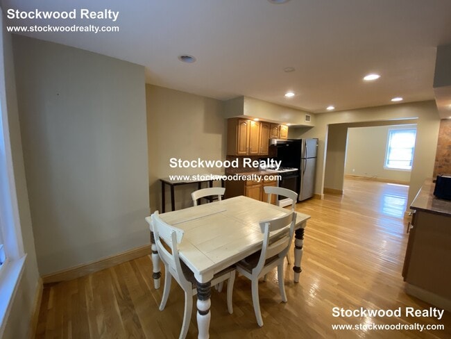 Photo - 38 Mount Vernon St Unit 2