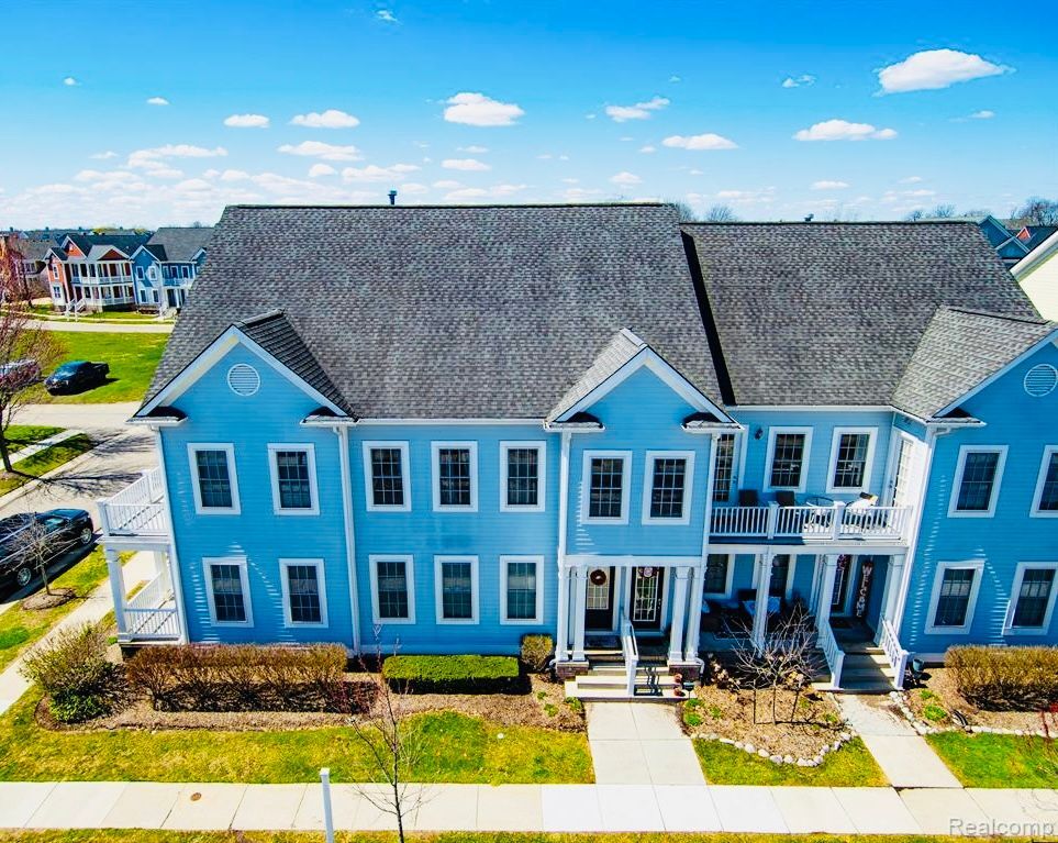 Photo - 370 Roosevelt St