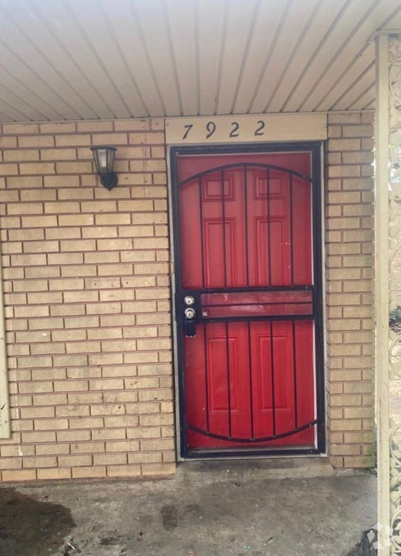 Building Photo - 7922 Dorsett Dr Rental