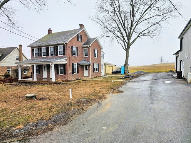 Photo - 32 N Farmersville Rd