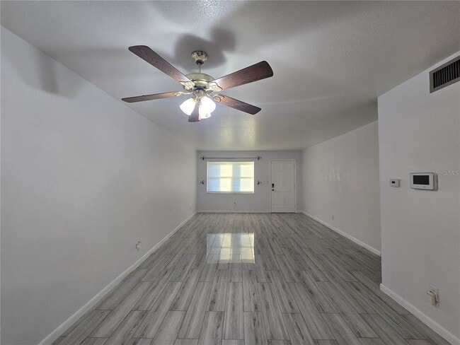 Photo - 211 Pasadena Ave N Unit 109