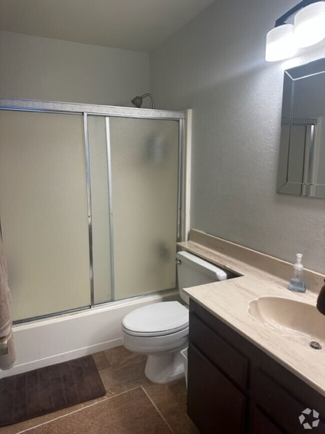 Building Photo - Stunning 2 Bed, 2 Bath Condo at Mammoth Sk...
